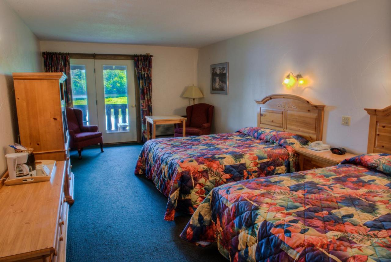 Wildwood On The Lake Lake Placid Bagian luar foto