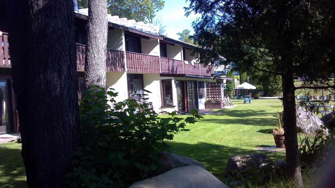 Wildwood On The Lake Motel Lake Placid Bagian luar foto